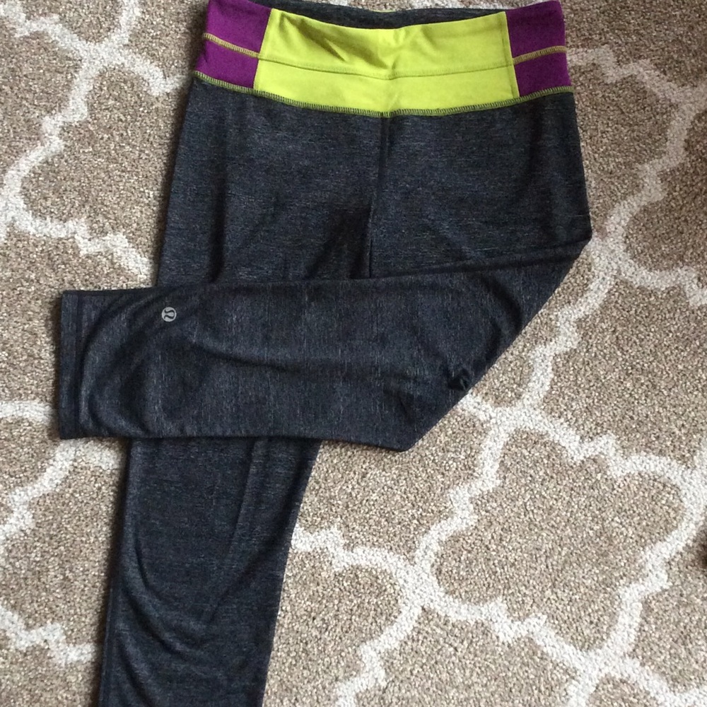Lululemon crop workout leggings